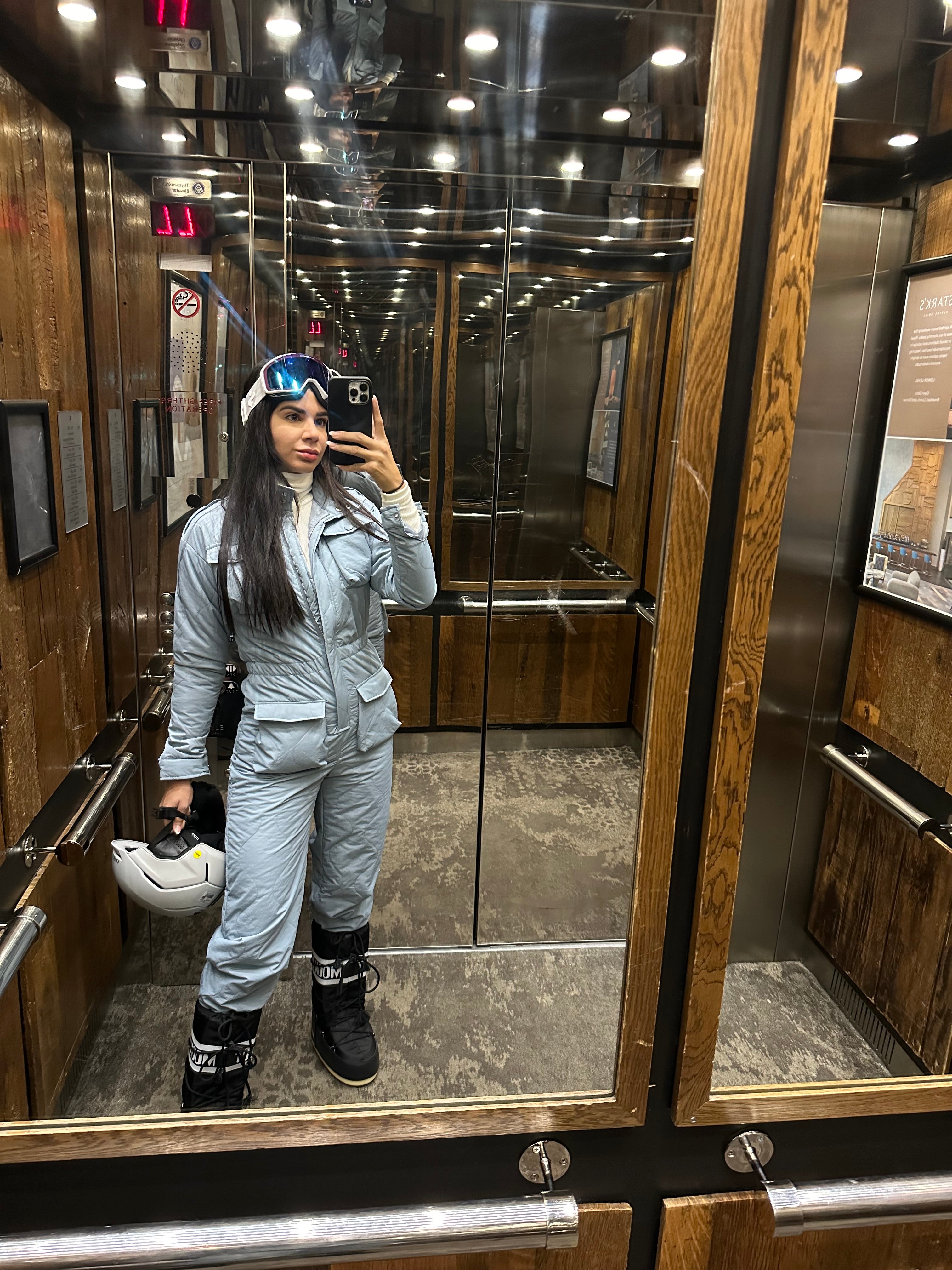 Ski suit