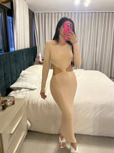 Cargar imagen en el visor de la galería, Nude dress stretch
