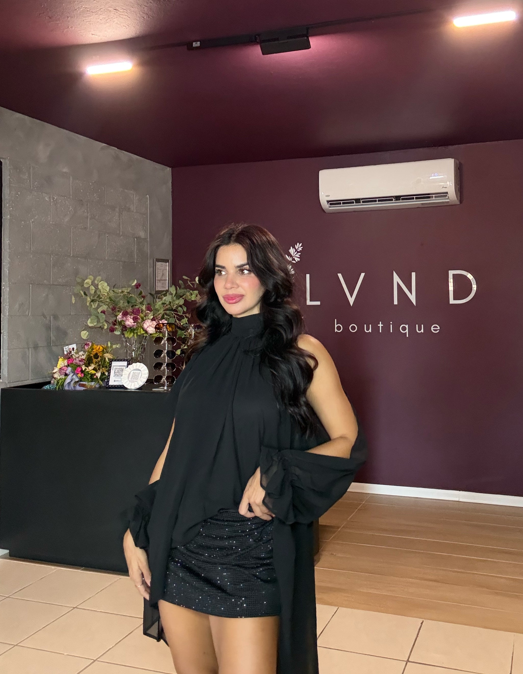 Amour Top- black