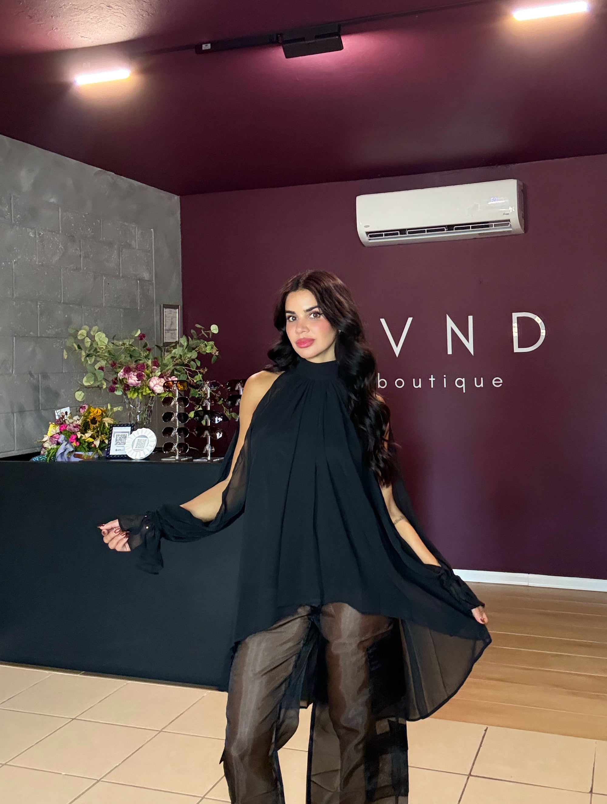Amour Top- black
