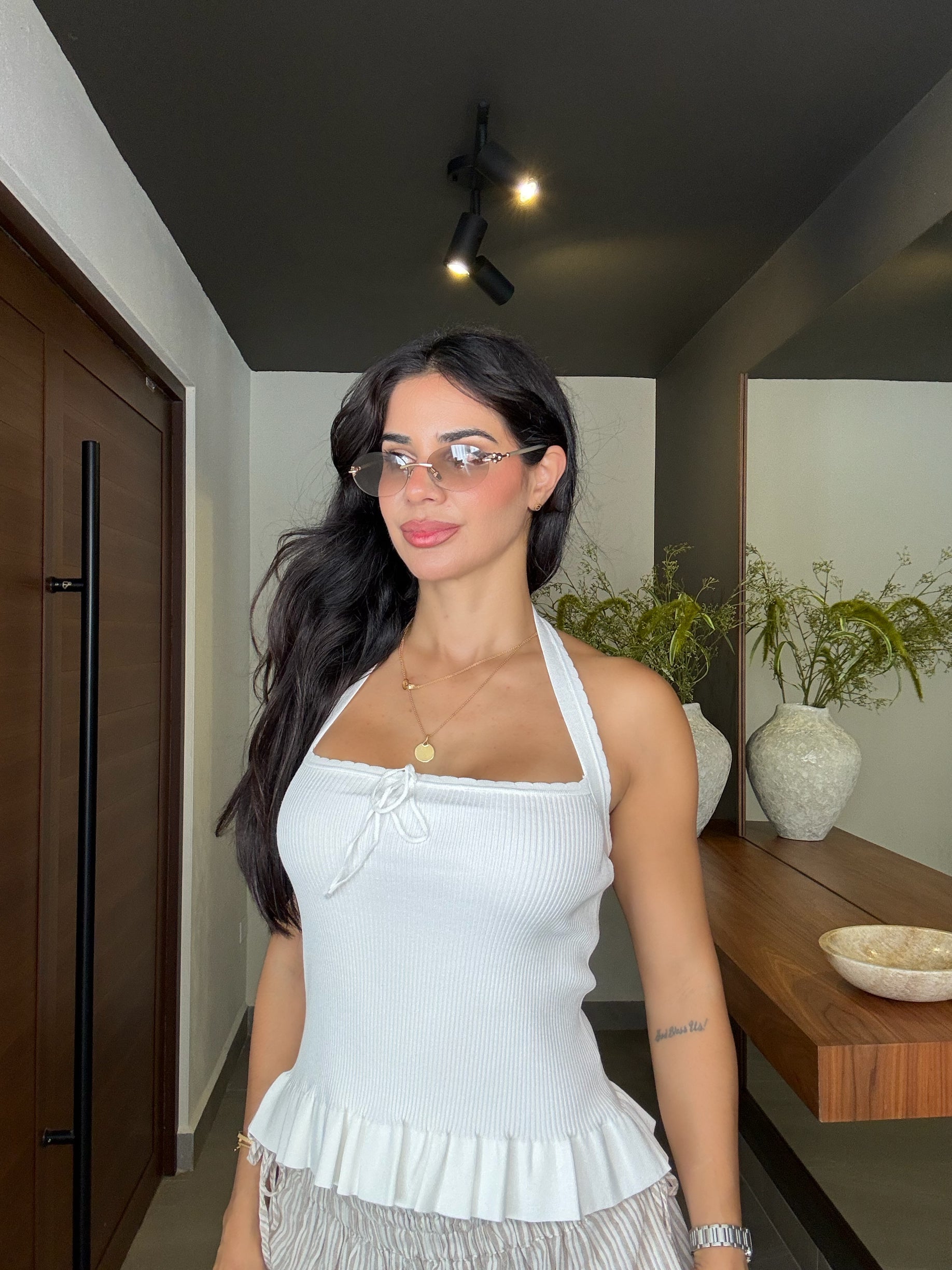 Kiara top- white