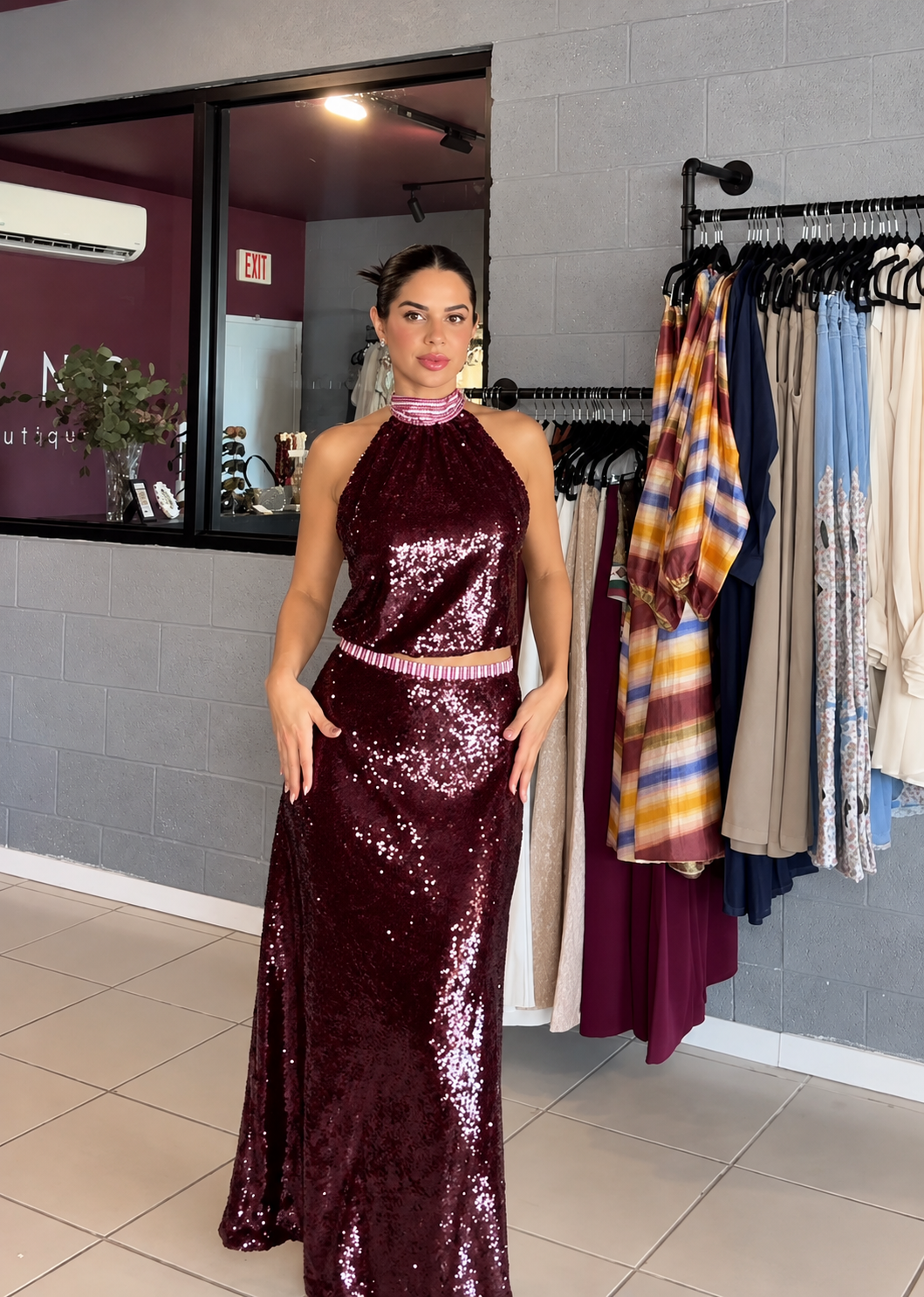 Isaura Burgundy Set
